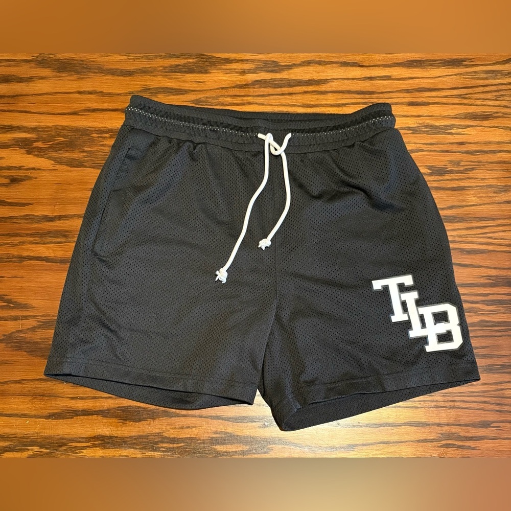 The Lost Breed "TLB" Stamp 5” Mesh Shorts Black Drawstring Zipper Pocket Men M
